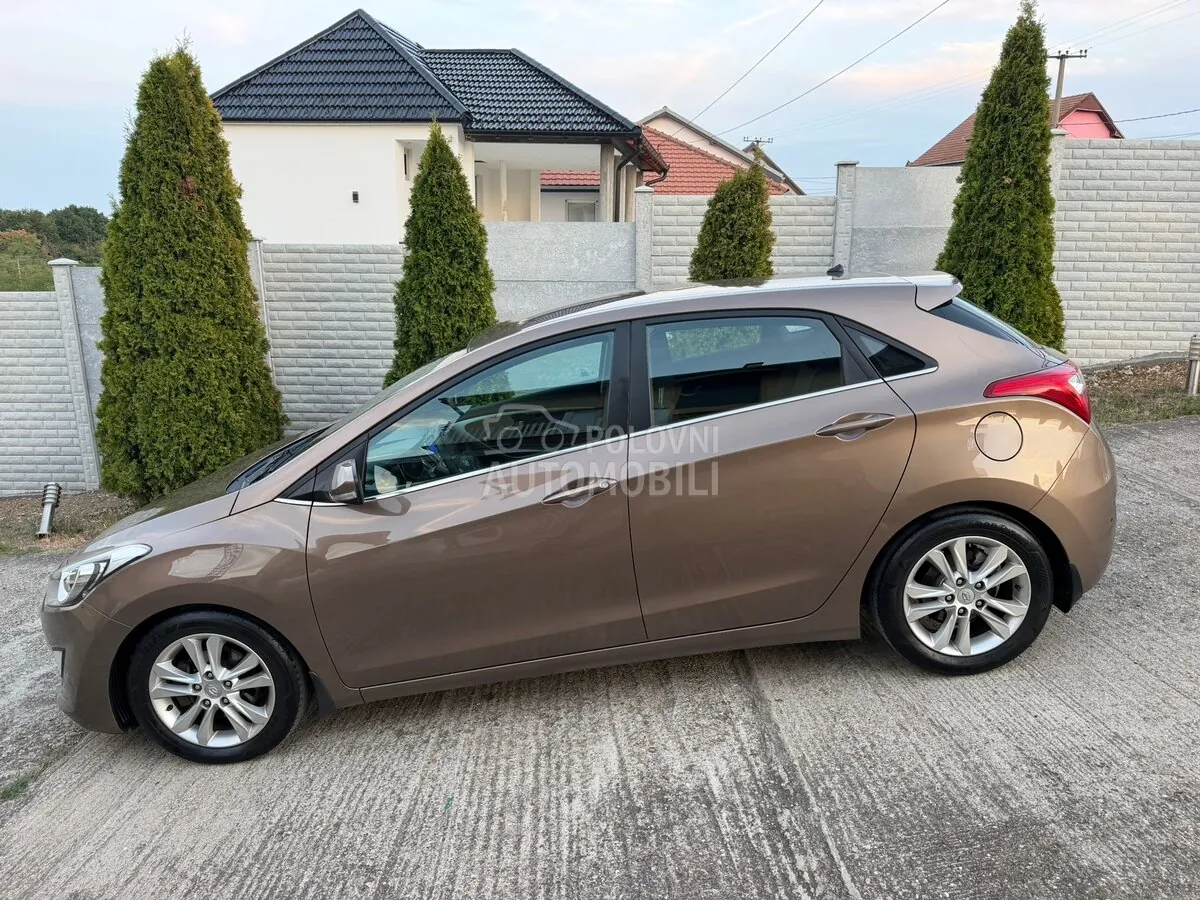 Hyundai I30 2012 photo 2