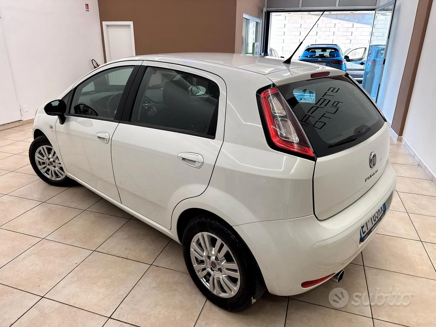 Fiat Punto 2013 photo 5