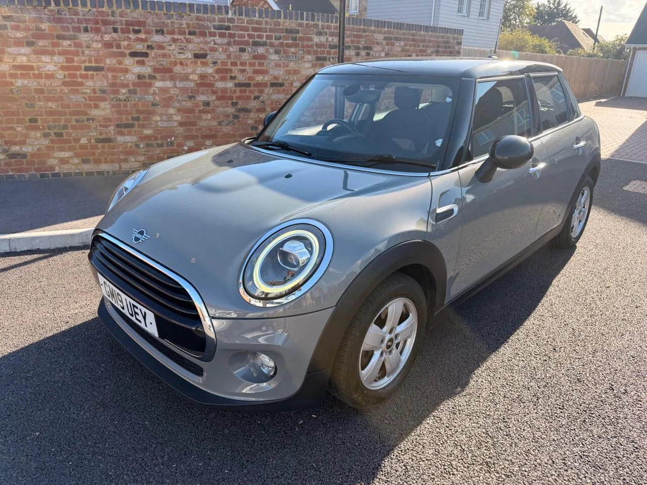 Mini Cooper 2019 photo 3