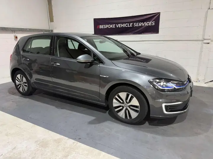 Volkswagen E-Golf 2019 photo 5