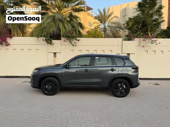 Toyota Urban Cruiser 2025 photo 2