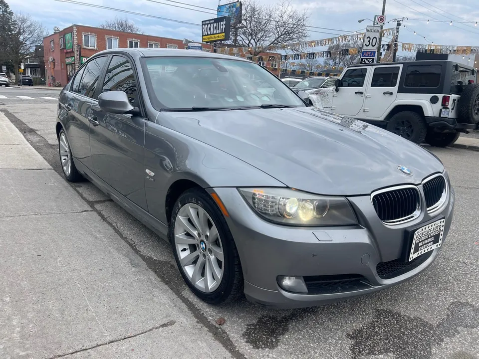 BMW 328 2011 photo 3