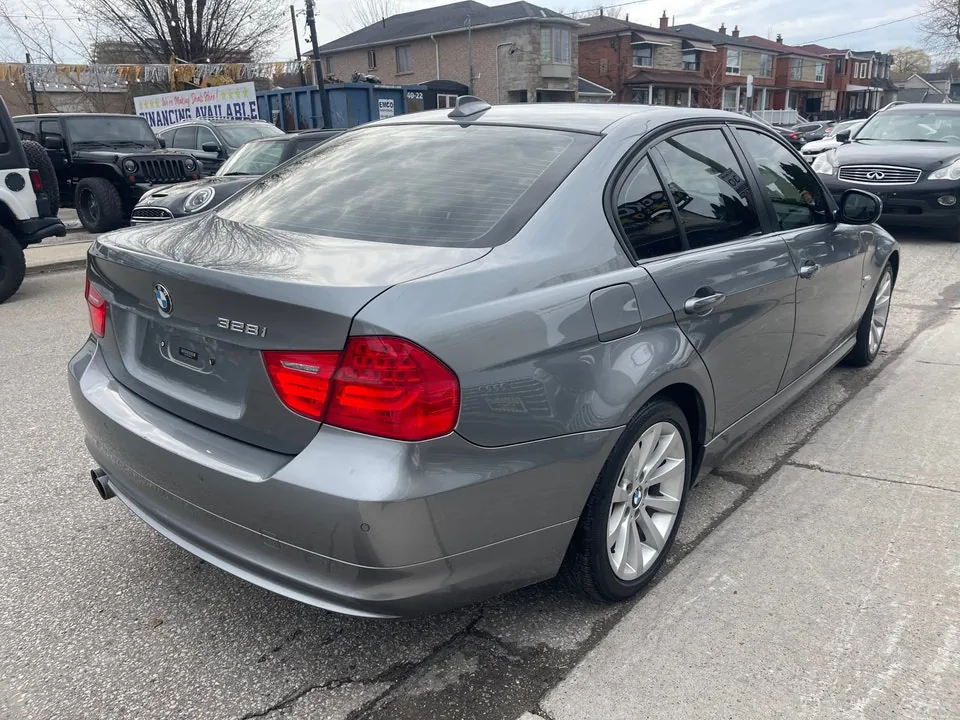 BMW 328 2011 photo 5