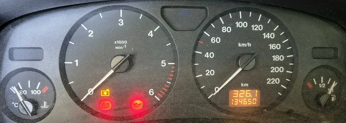 Opel Zafira 2000 photo 2