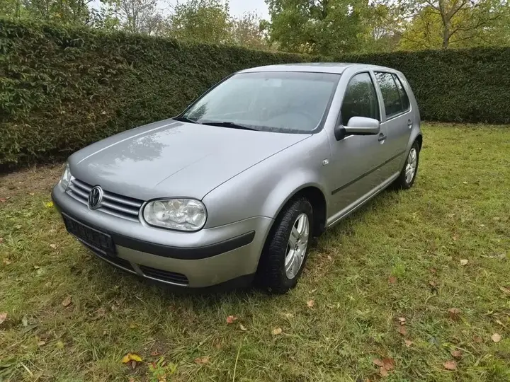 Volkswagen Golf 4