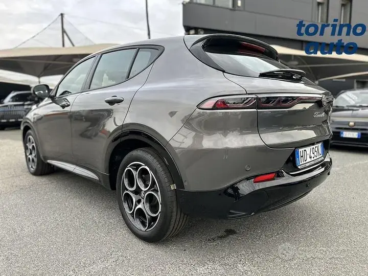 Alfa Romeo Tonale 2026 photo 5