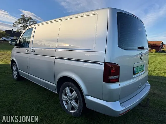 Volkswagen Transporter 2015 photo 5