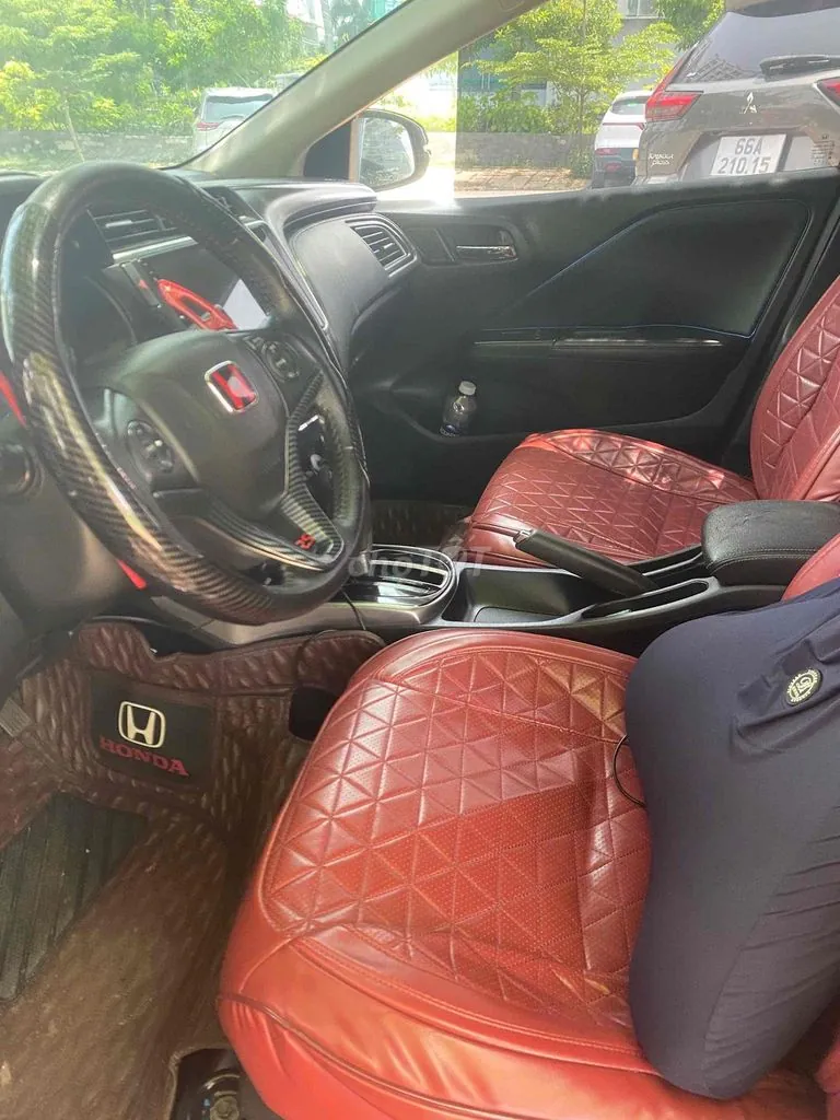 Honda City 2017 photo 4