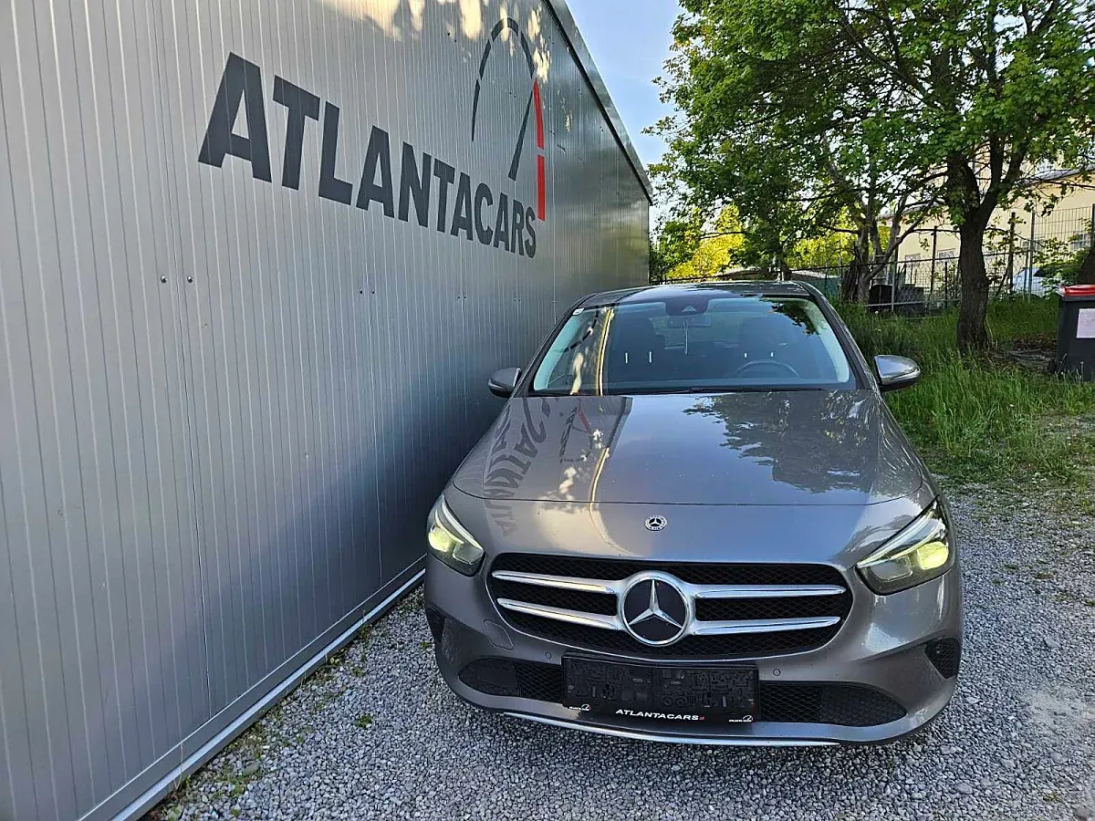 Mercedes-Benz B-Class 2020 photo 3