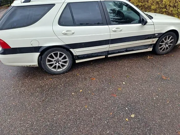 Saab 9-5 2008 photo 4