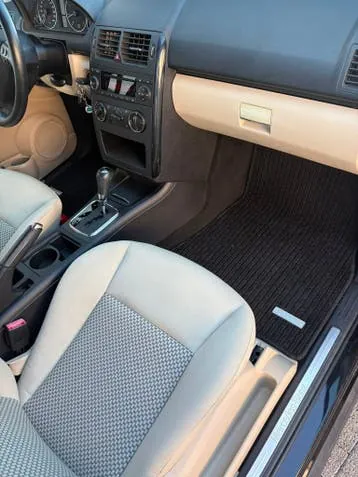 Mercedes-Benz A170 photo 3
