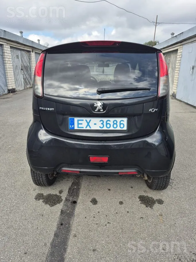 Peugeot Ion 2013 photo 4