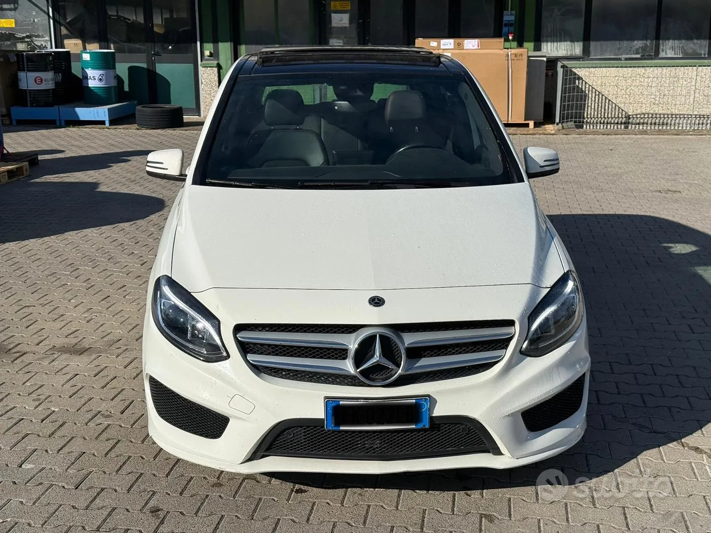 Mercedes-Benz B 200 D 2017 photo 2