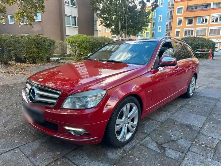 Mercedes-Benz C230
