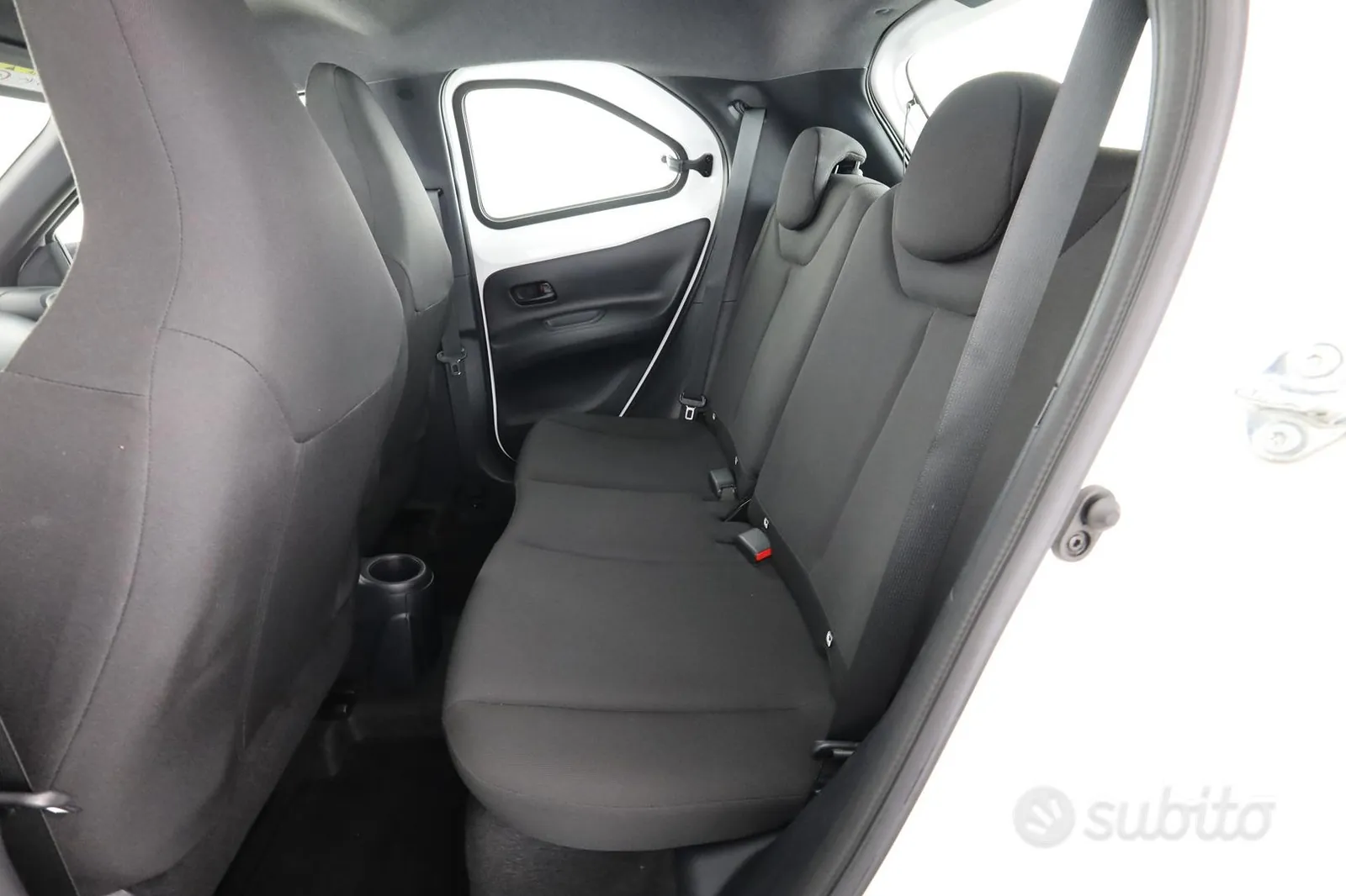 Toyota Aygo 2025 photo 3