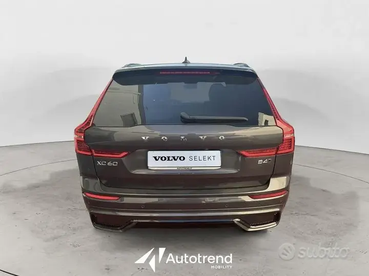 Volvo Xc60 2022 photo 4