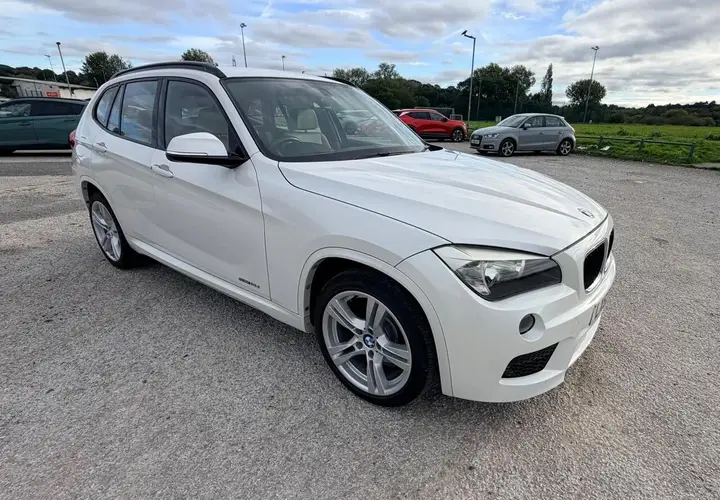 BMW X1 2012 photo 2