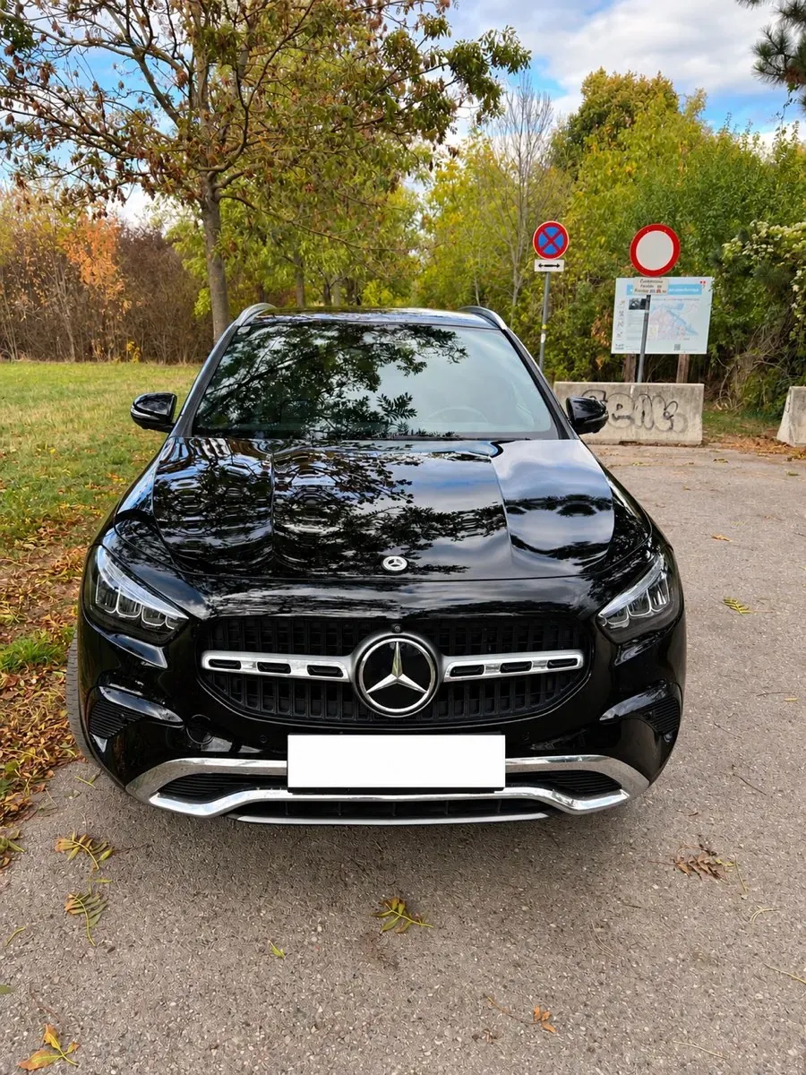 Mercedes-Benz Gla Class 2025 photo 2