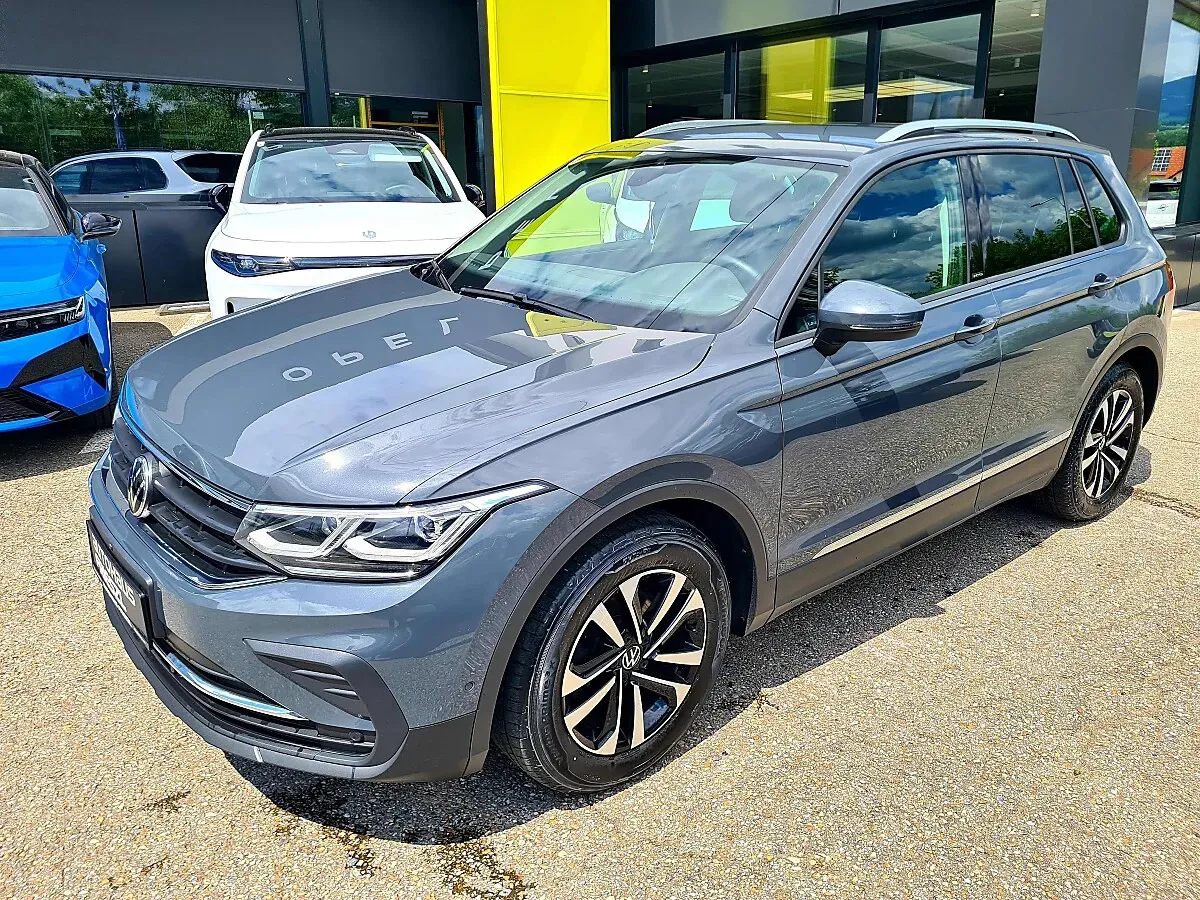 Volkswagen Tiguan 2021 photo 2