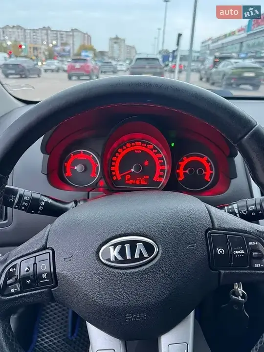 Kia Ceed 2011 photo 2