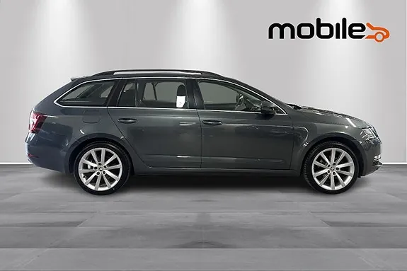 Skoda Octavia 2018 photo 2