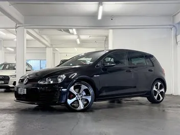 Volkswagen Golf 2016 photo 2