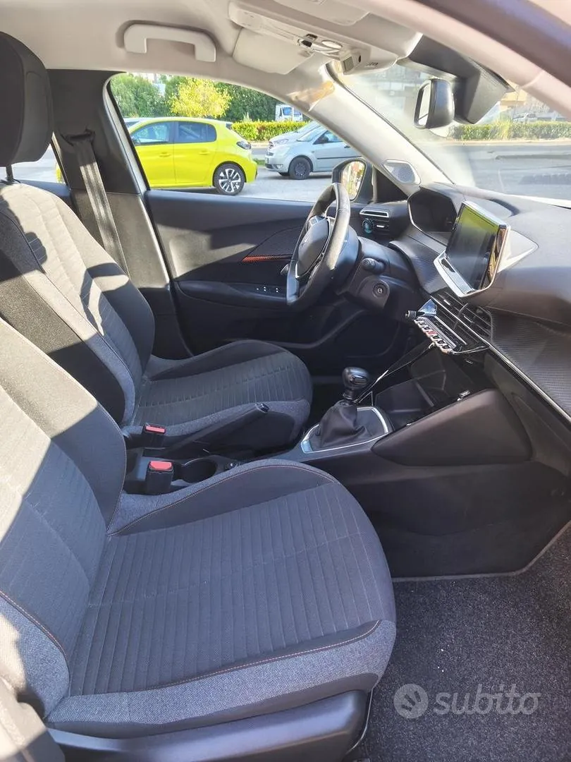 Peugeot 2008 2020 photo 4