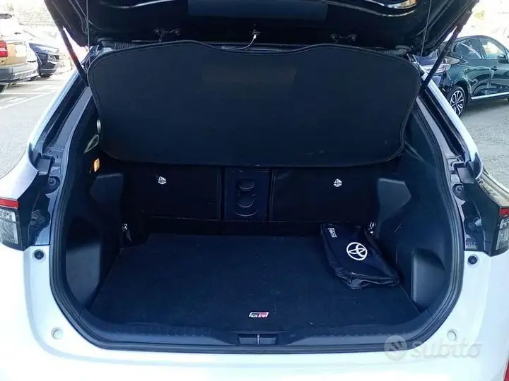 Toyota Yaris Cross 2024 photo 5