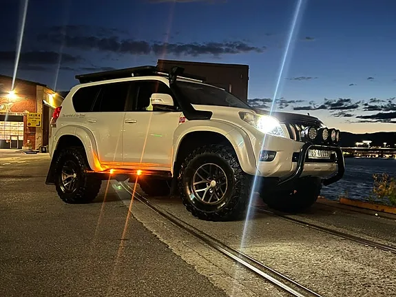 Toyota Land Cruiser 2012 photo 4