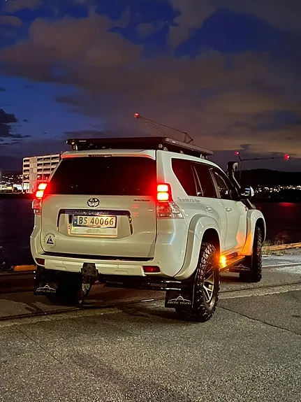 Toyota Land Cruiser 2012 photo 5
