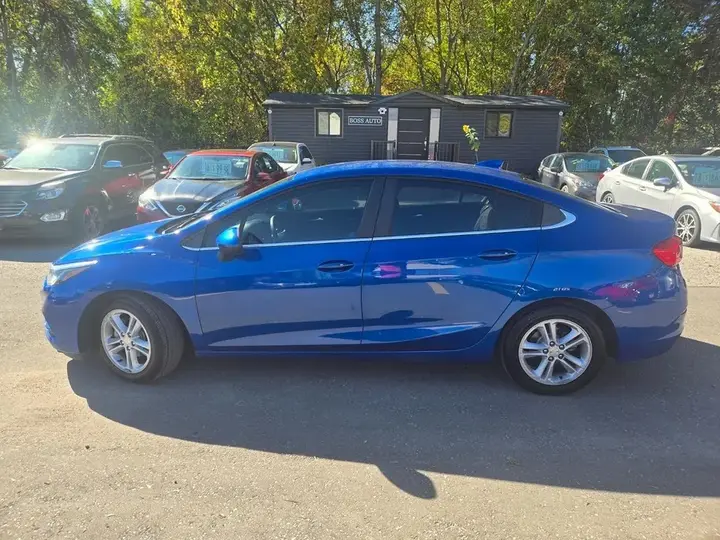 Chevrolet Cruze 2016 photo 2