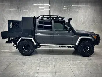 Toyota Land Cruiser 2019 photo 3