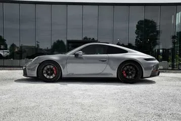 Porsche 911 2025 photo 3