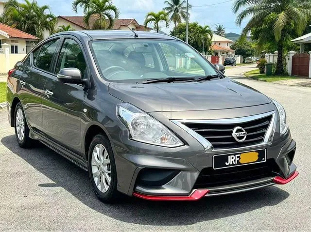 Nissan Almera
