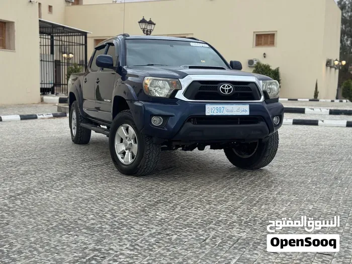 Toyota Tacoma