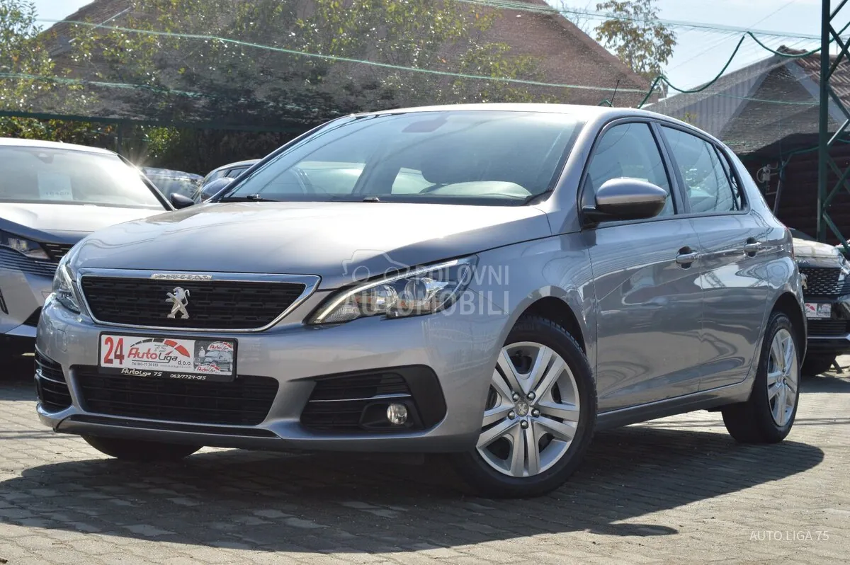 Peugeot 308 2020 photo 2