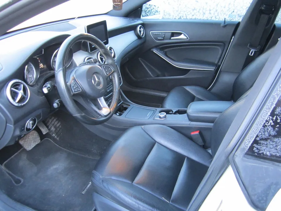 Mercedes-Benz Cla 2015 photo 5