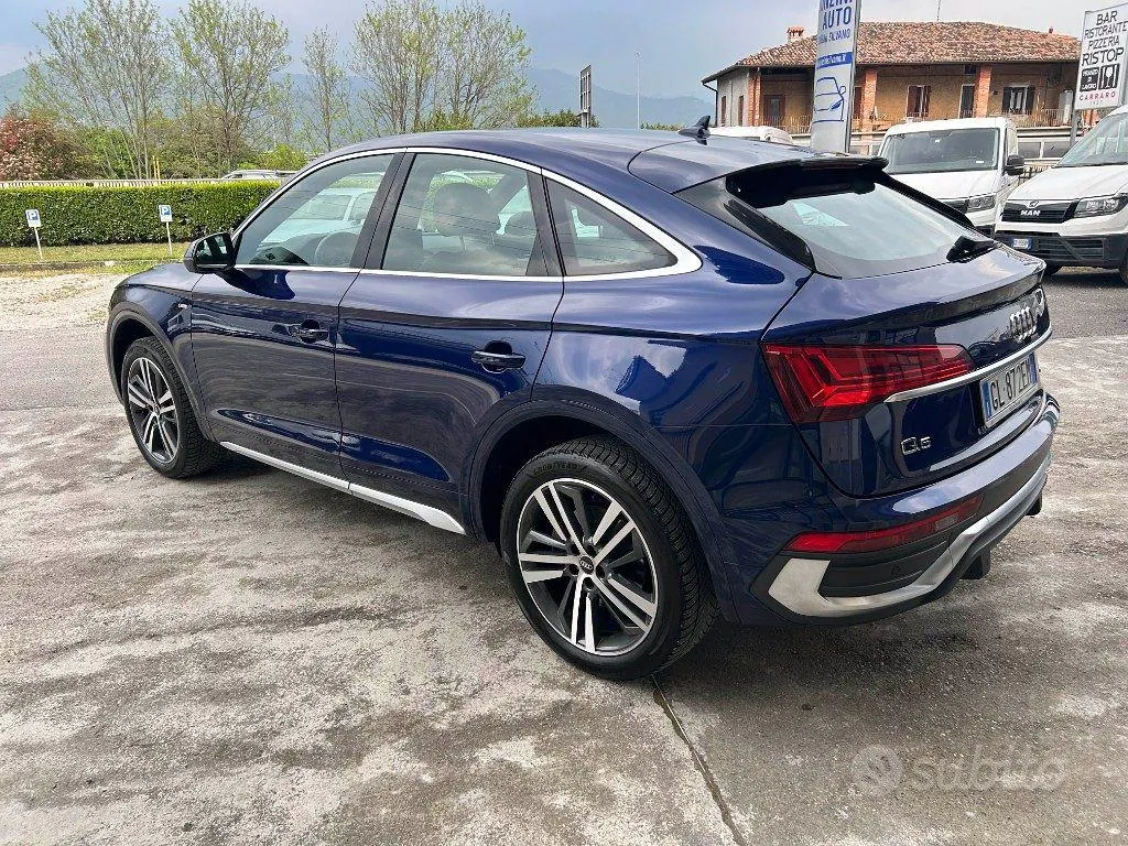 Audi Q5 2022 photo 3