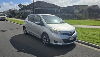Toyota Vitz 2014 photo 3