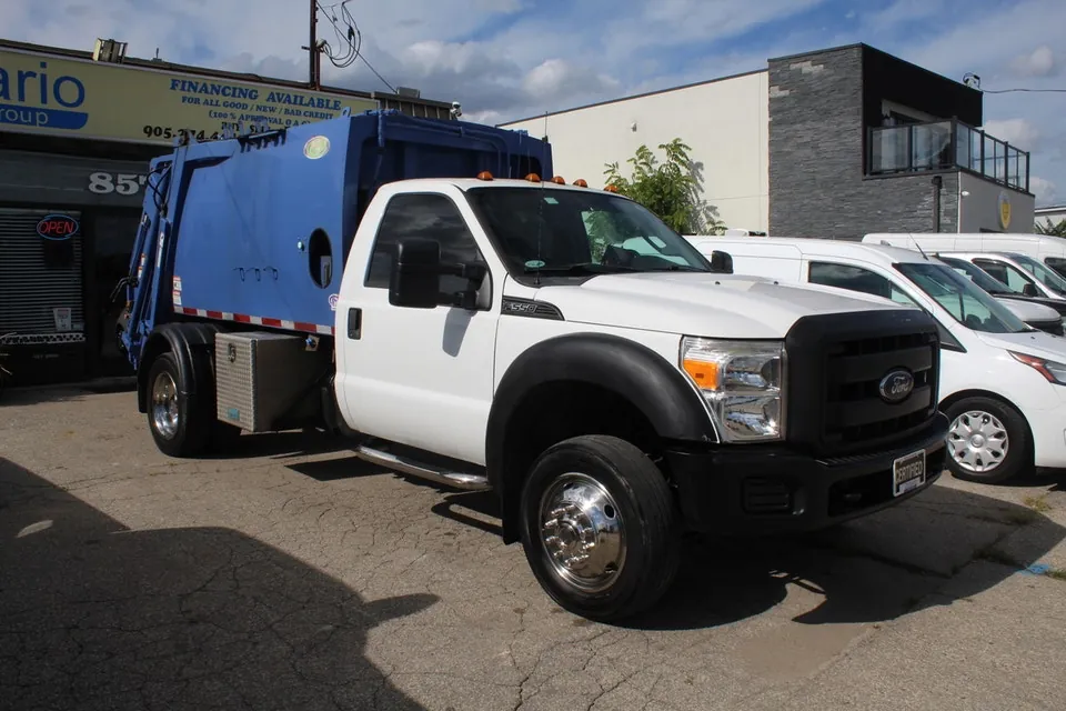 Ford F-550