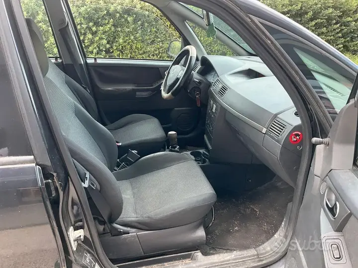 Opel Meriva 2009 photo 2