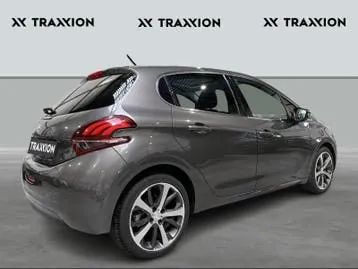 Peugeot 208 2018 photo 3