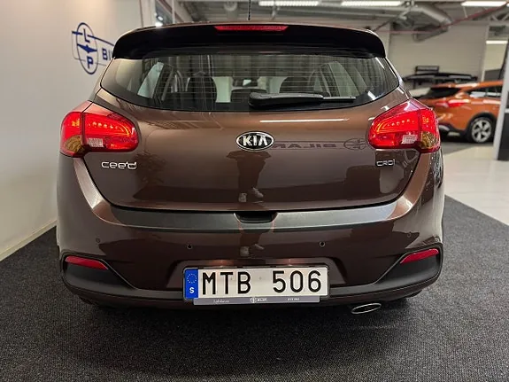 Kia Ceed 2013 photo 4