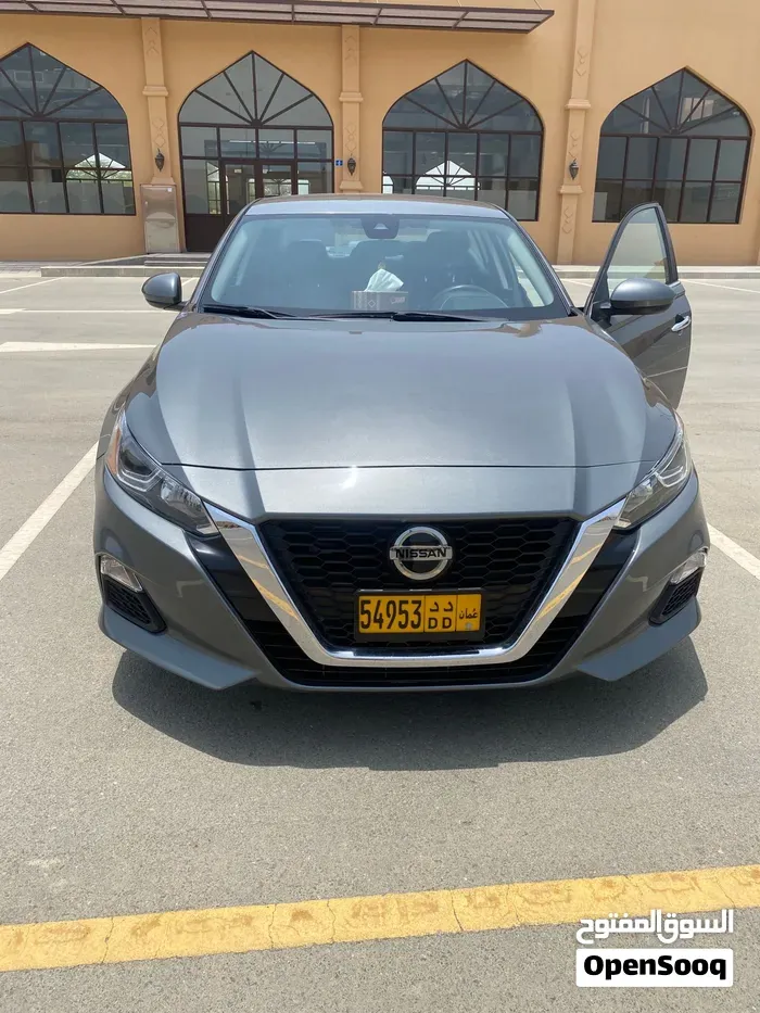Nissan Altima 2020 photo 5