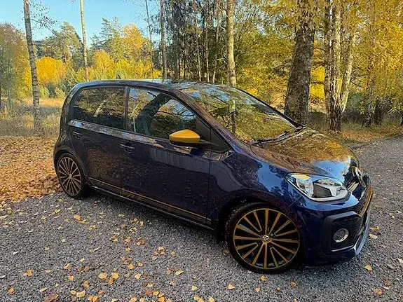 Volkswagen Up 2017 photo 2
