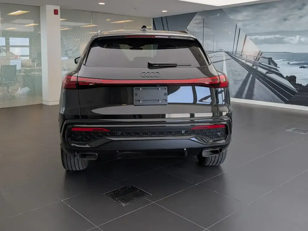 Audi Q5 2026 photo 3