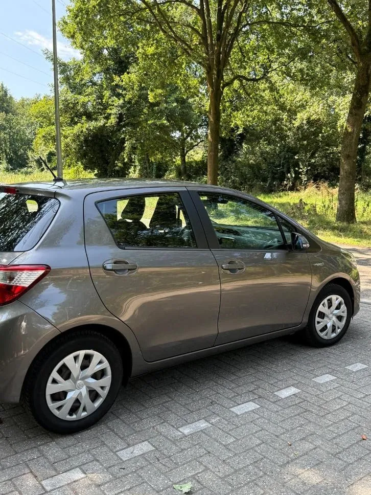 Toyota Yaris 2020 photo 3
