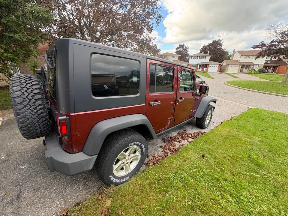 Jeep Wrangler 2010 photo 3