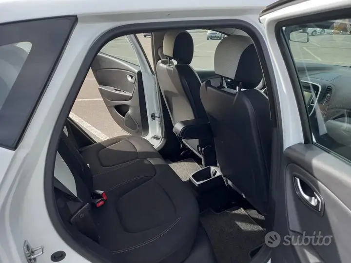 Renault Captur 2017 photo 3