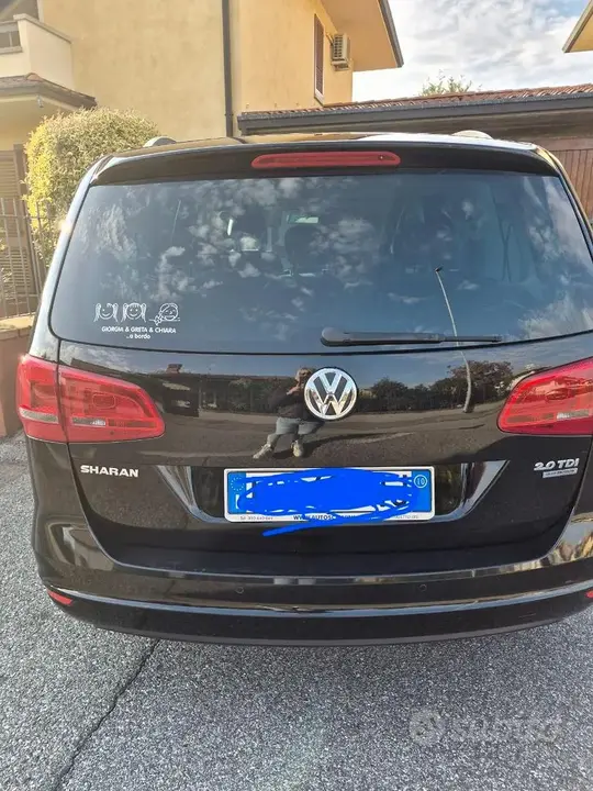 Volkswagen Sharan 2010 photo 3